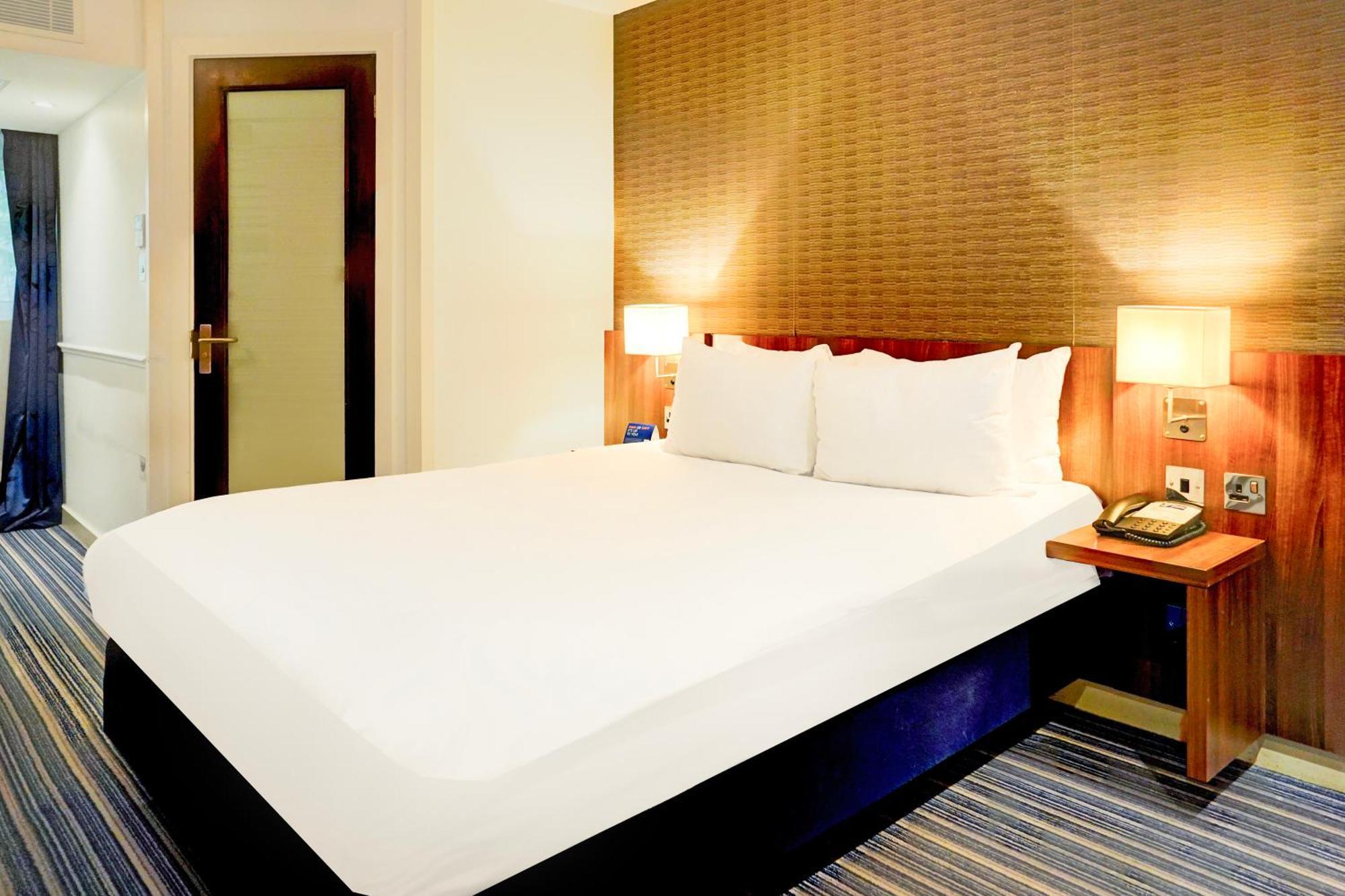 Belvilla Crewe City Centre Hotel Lifestyle Exterior foto