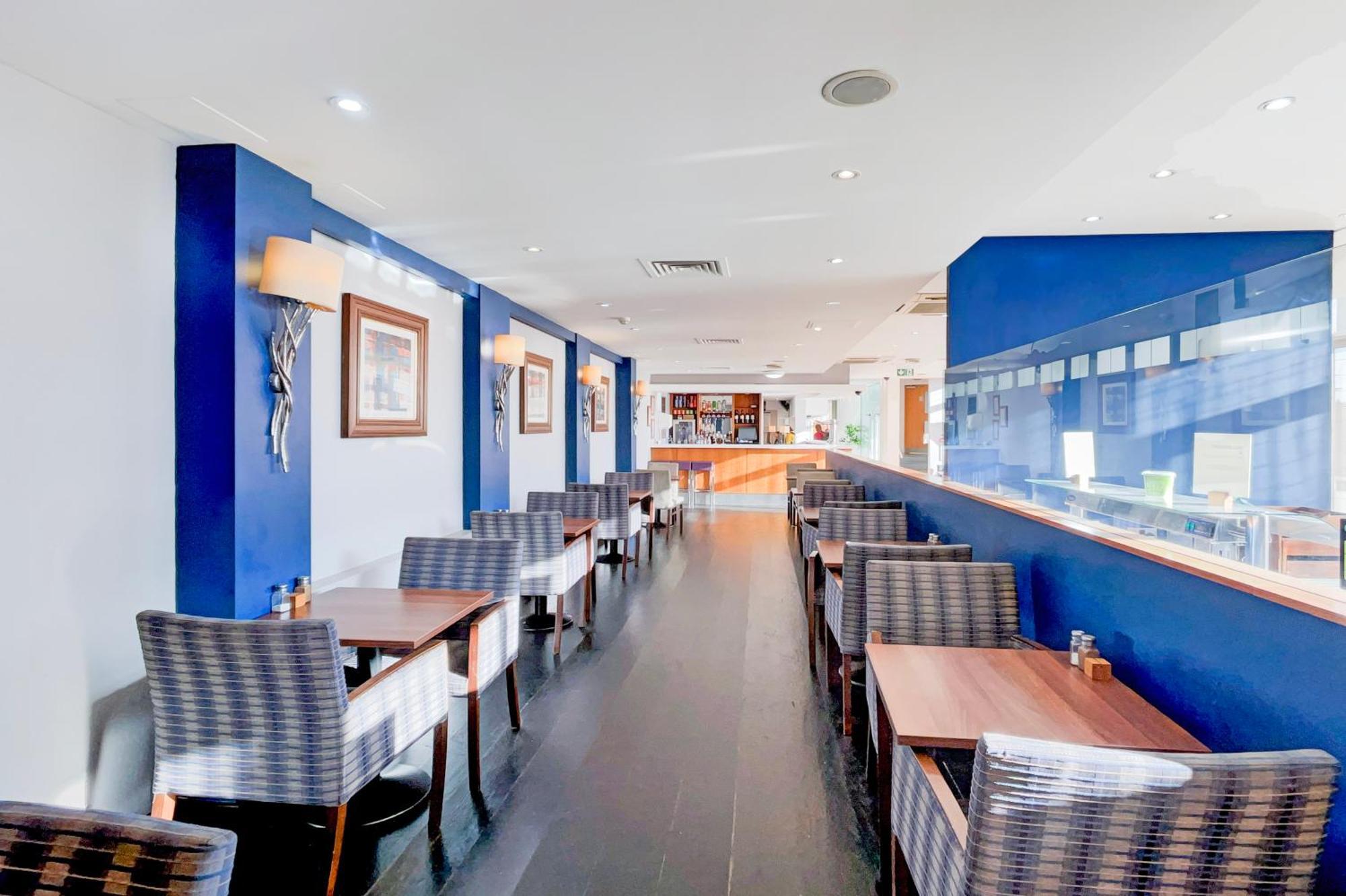 Belvilla Crewe City Centre Hotel Lifestyle Exterior foto